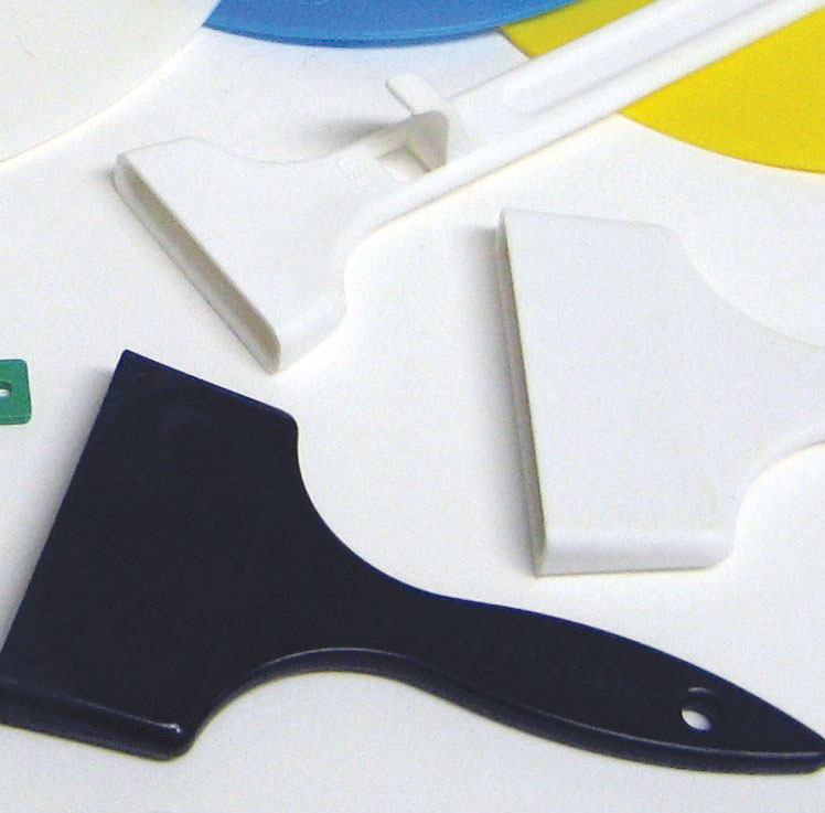 custom injection molded brush handles